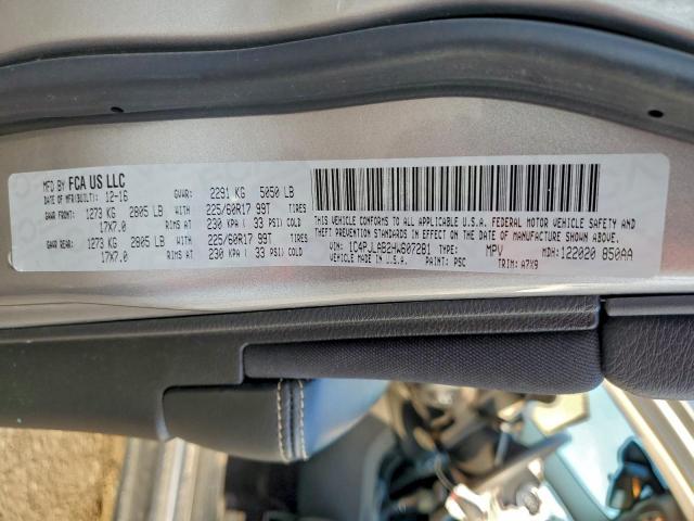 Jeep Grand Cherokee Sport Image 4