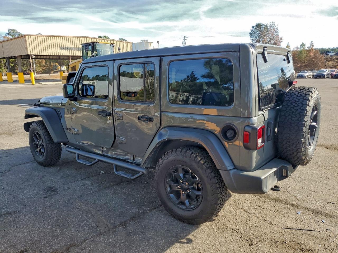 Jeep Wrangler Sport Image 11