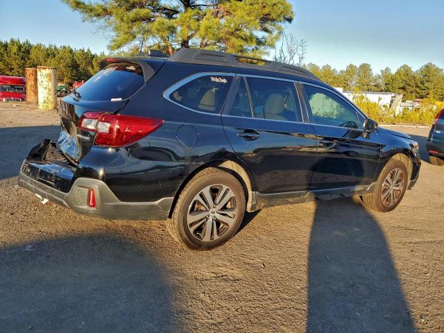 Subaru Outback 2.5i Limited Image 2