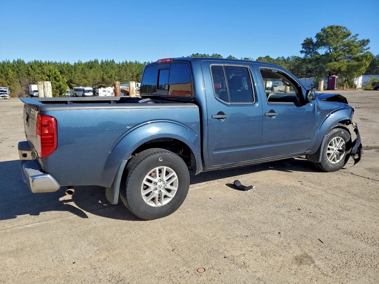 Nissan Frontier S Image 11