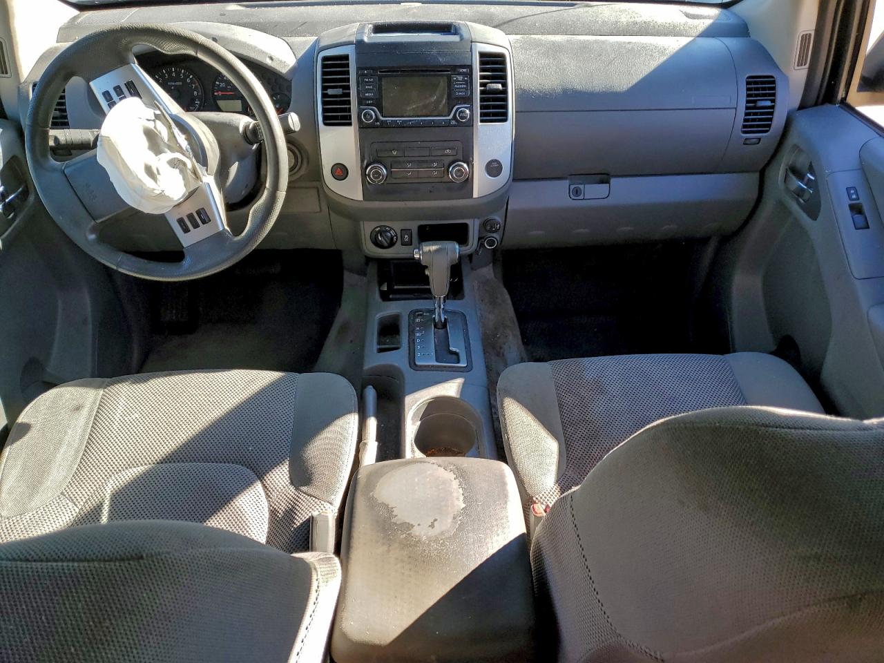 Nissan Frontier S Image 7