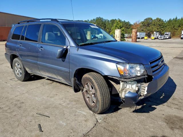 Toyota Highlander Sport Image 7