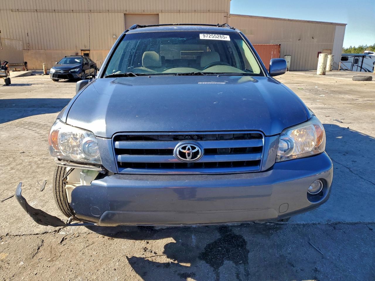 Toyota Highlander Sport Image 9