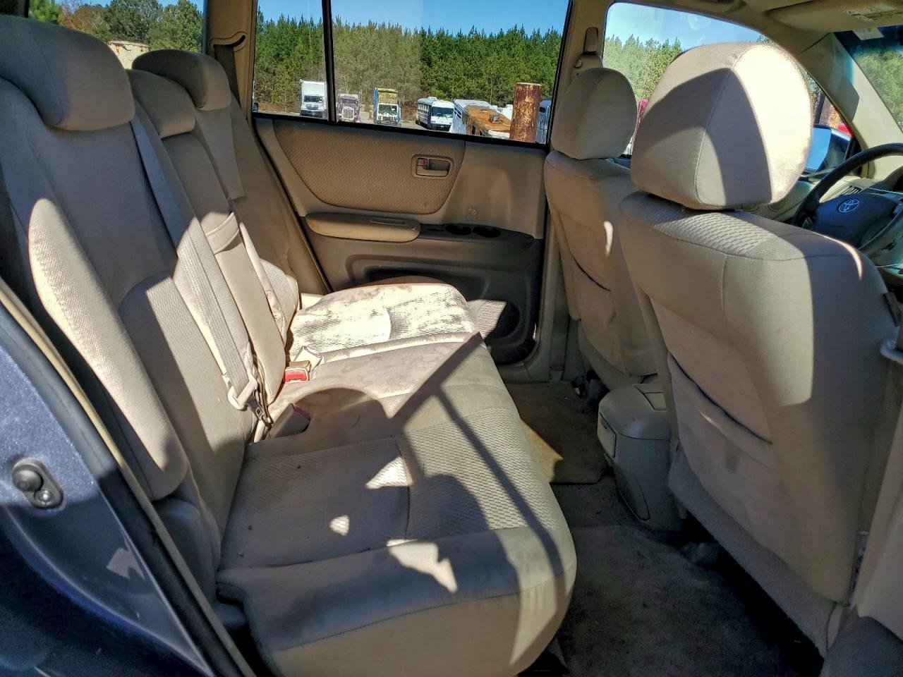 Toyota Highlander Sport Image 11