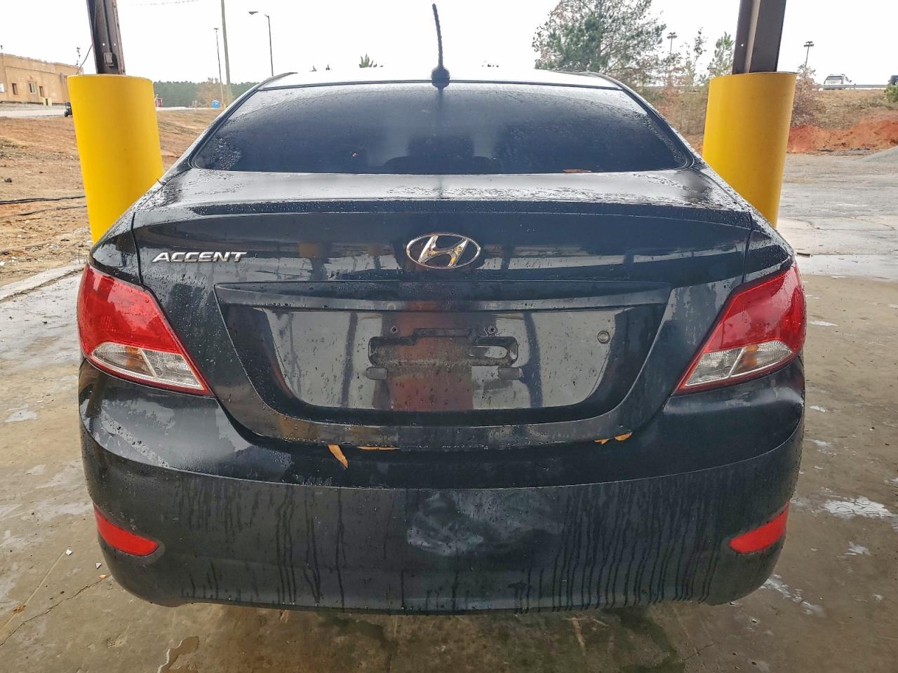 Hyundai ACCENT Se Image 6