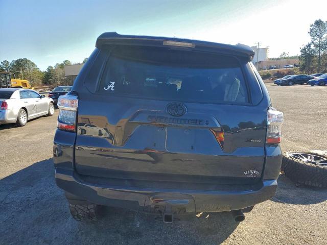 Toyota 4Runner Sr5/sr5 Premium Image 9