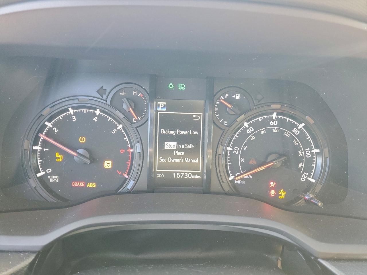 Toyota 4Runner Sr5/sr5 Premium Image 3