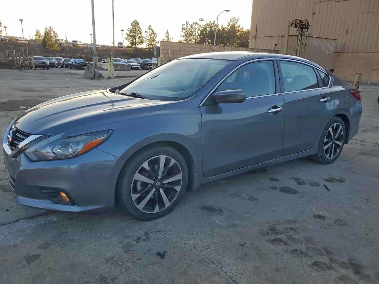 Nissan Altima 2.5 Image 1