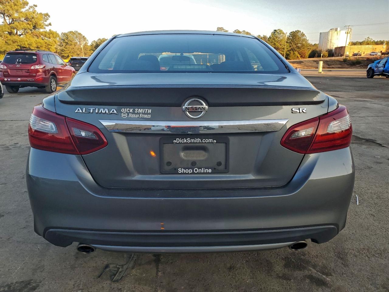 Nissan Altima 2.5 Image 12