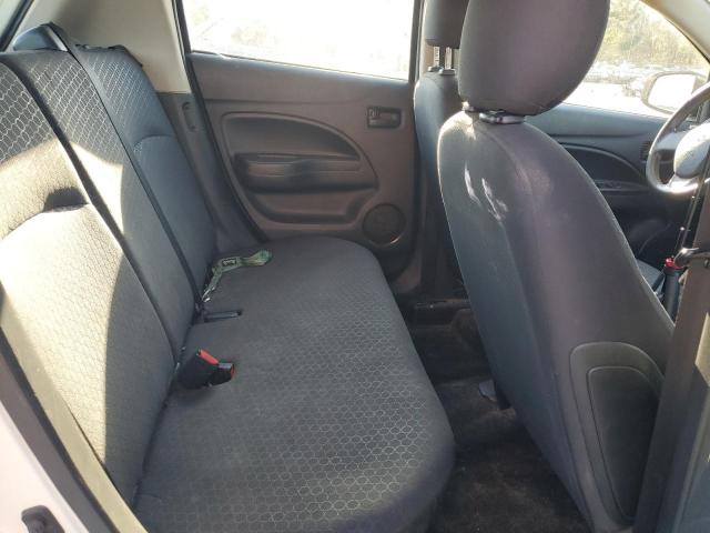 Mitsubishi Mirage De Image 11