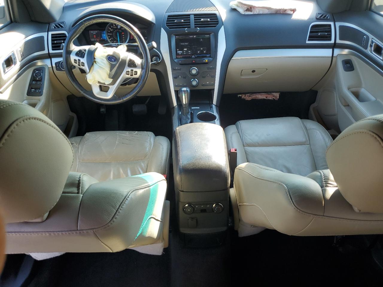 Ford Explorer Xlt Image 6