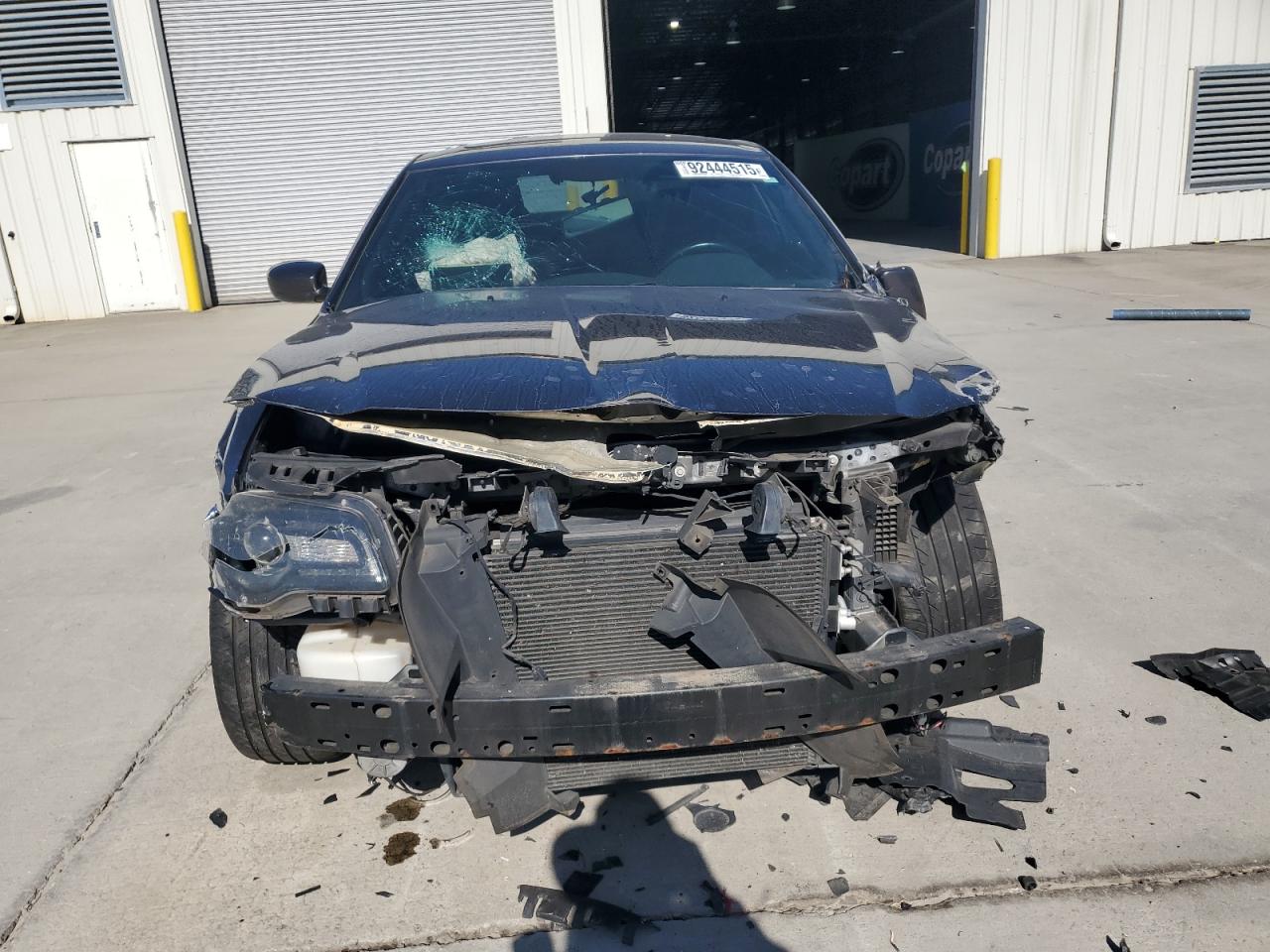 Chrysler 300 S Image 6