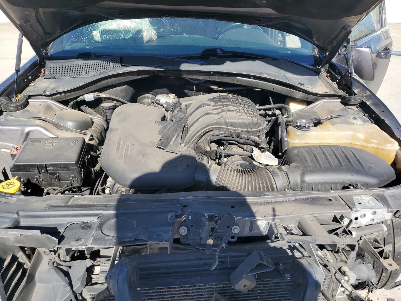 Chrysler 300 S Image 11