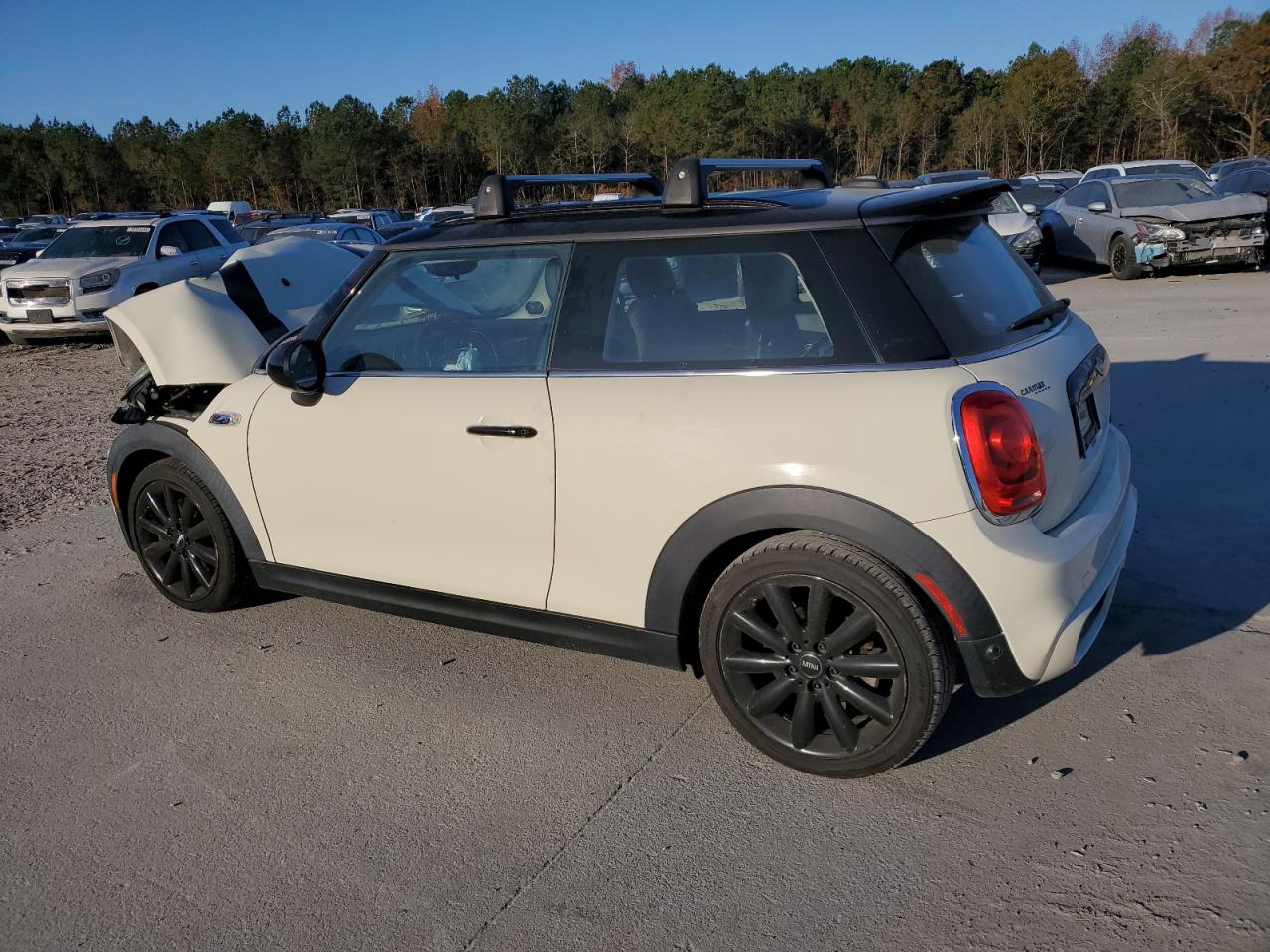 MINI Cooper S Image 2