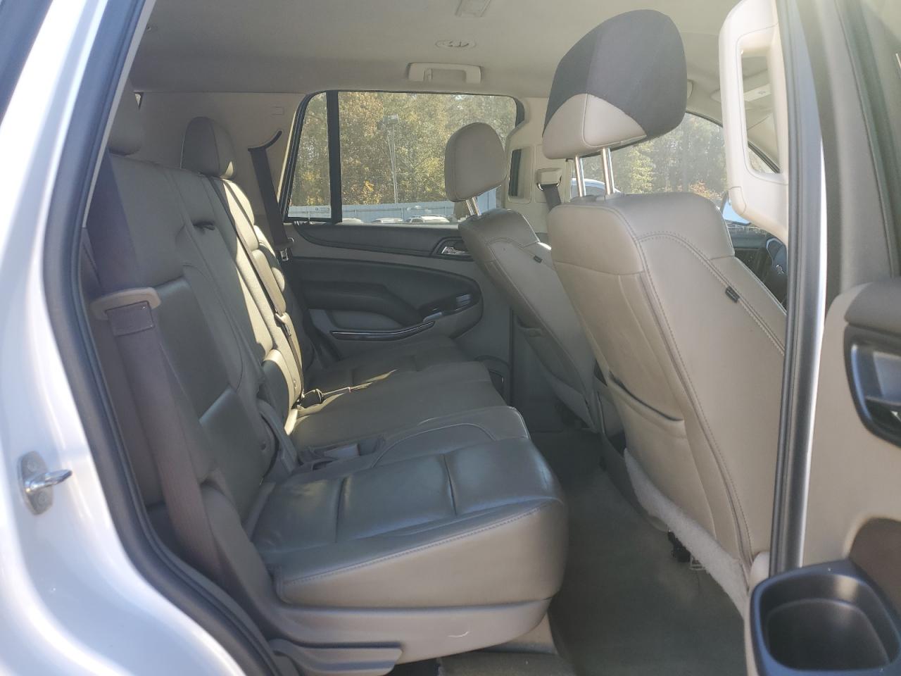 Chevrolet Tahoe C1500 Lt Image 11