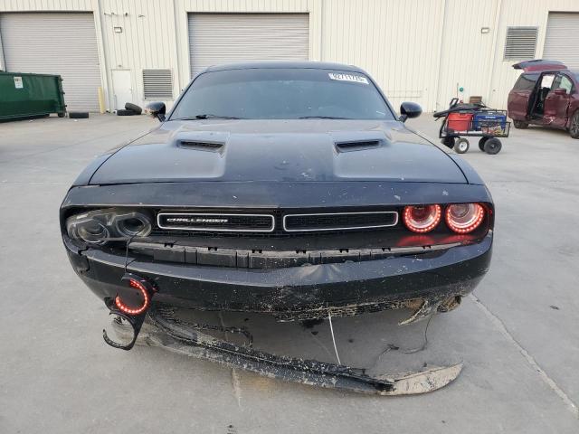 Dodge Challenger Sxt Image 2