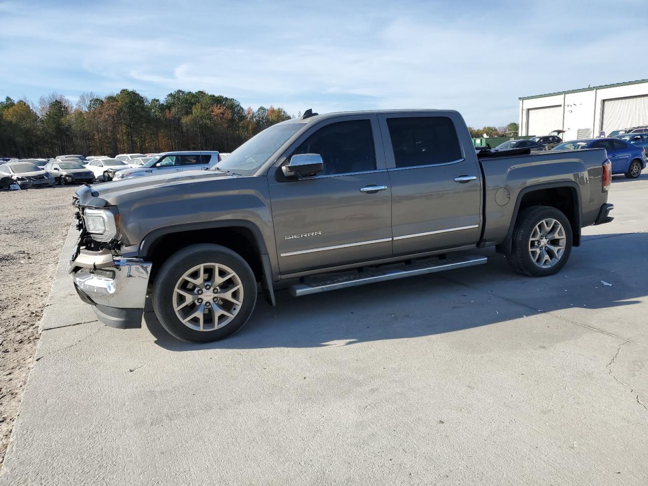 GMC Sierra C1500 Slt Image 1