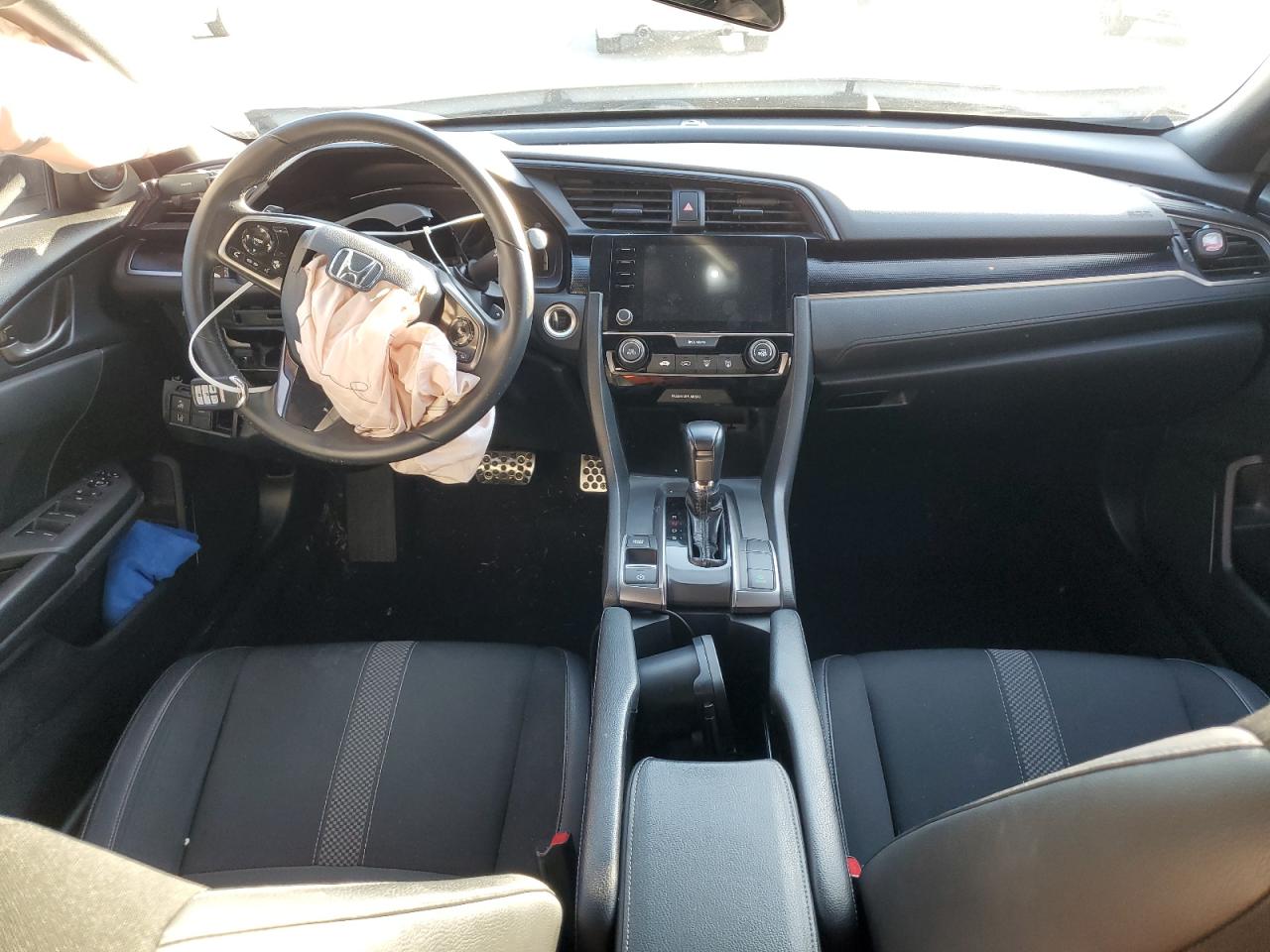 Honda Civic Sport Image 7