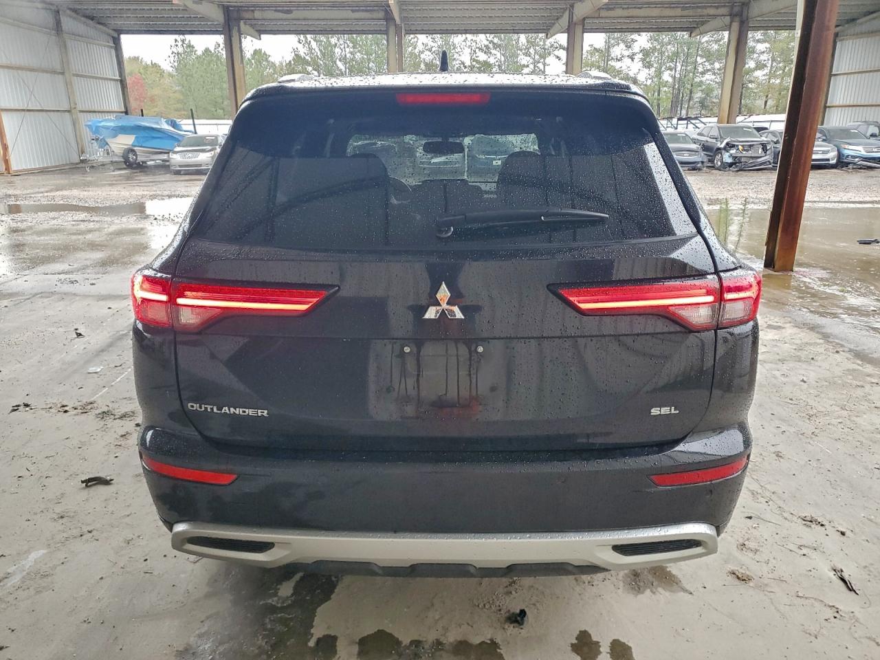 Mitsubishi Outlander Sel Image 6