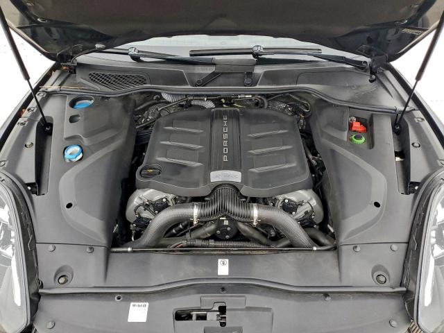 Porsche Cayenne S Image 10