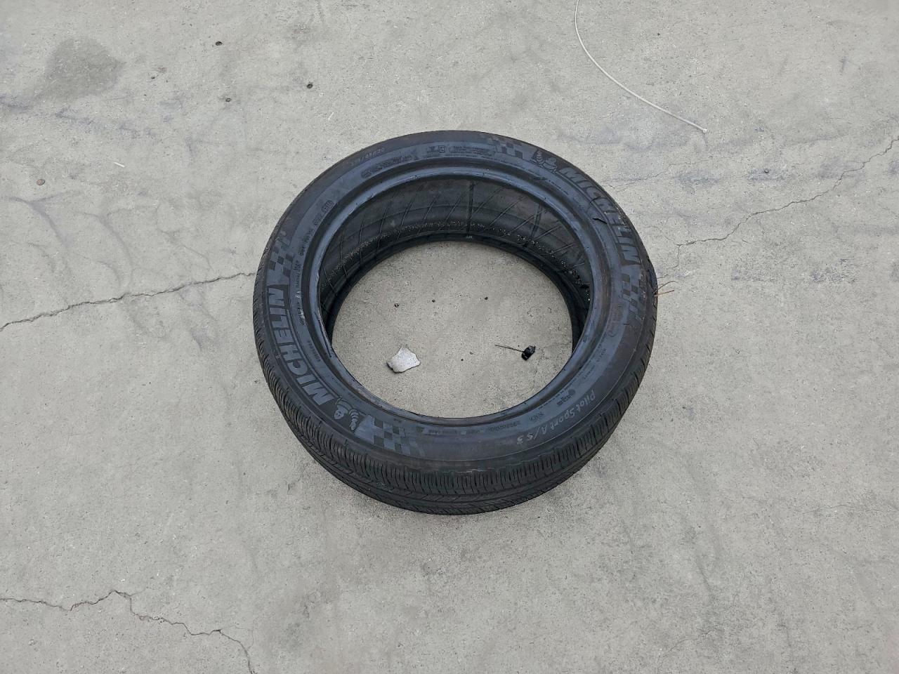 Porsche Cayenne S Image 13