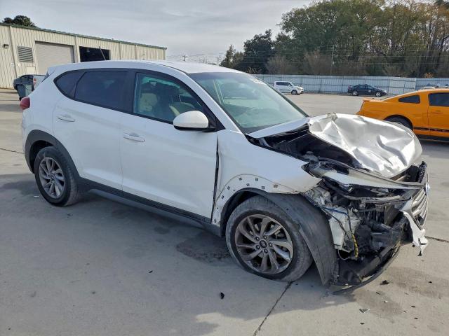 Hyundai TUCSON Se Image 4