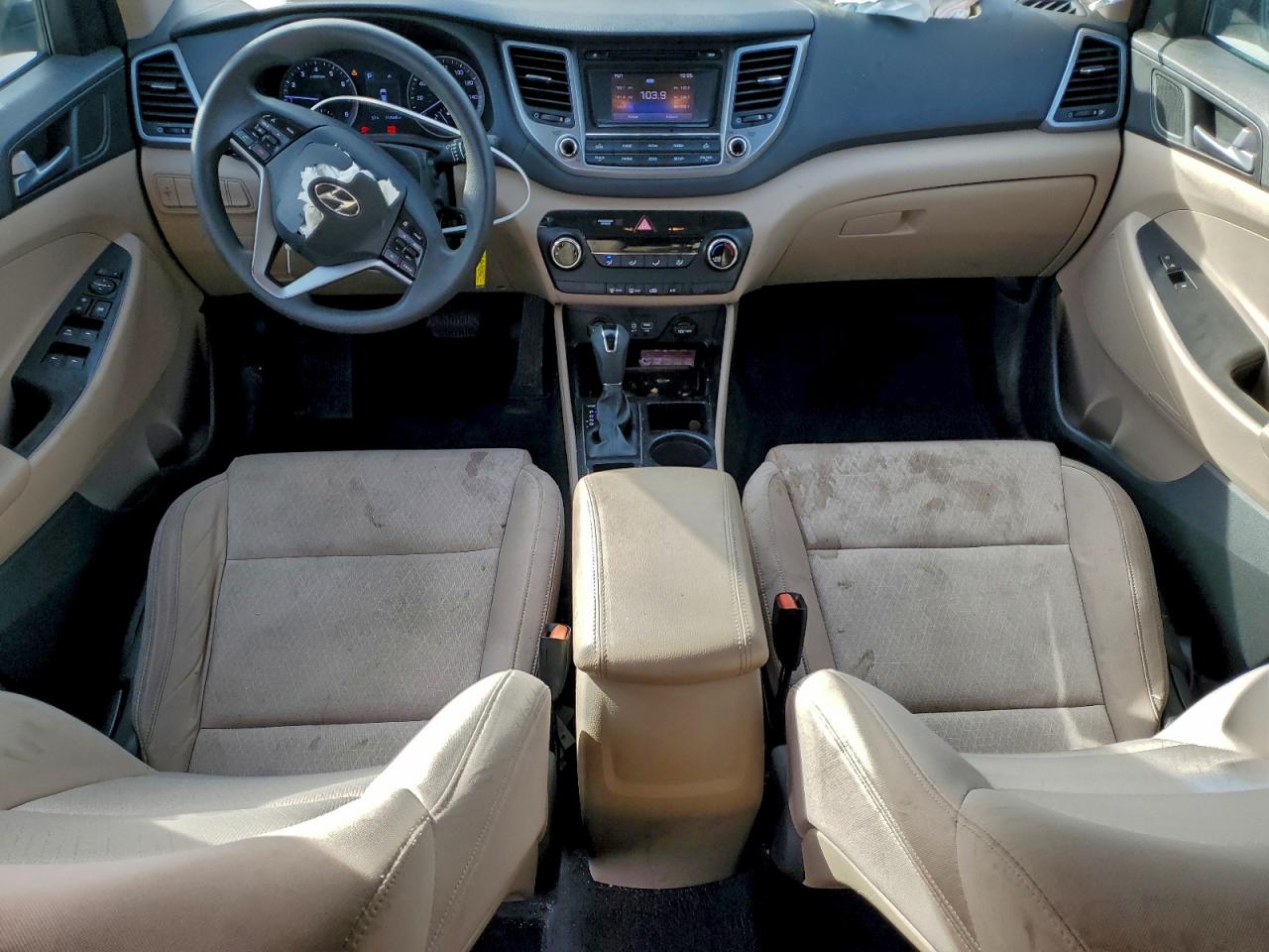 Hyundai TUCSON Se Image 11