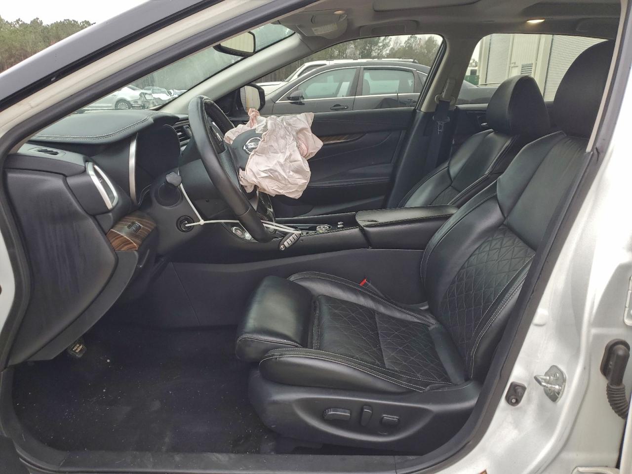 Nissan Maxima 3.5s Image 5