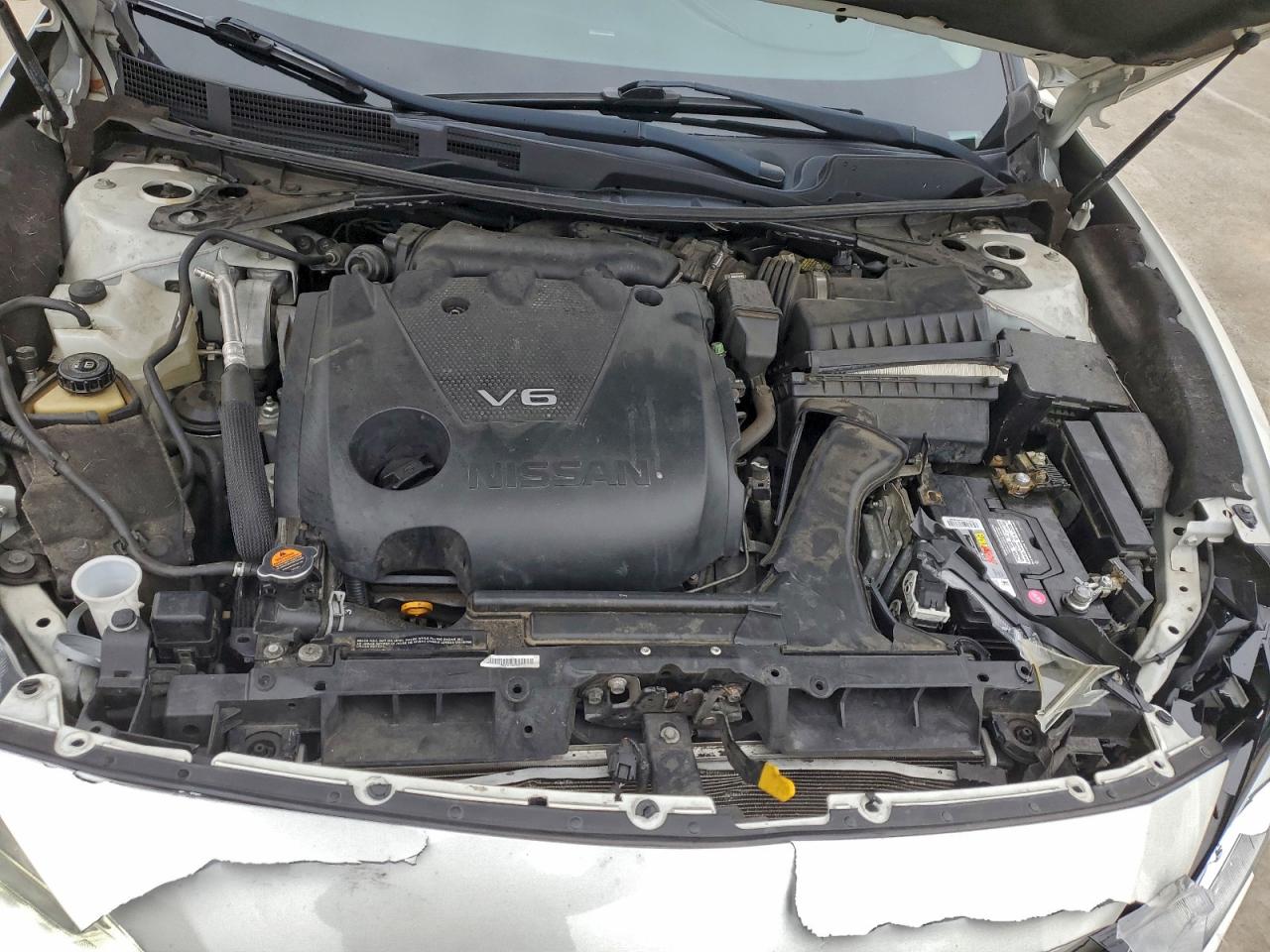 Nissan Maxima 3.5s Image 10