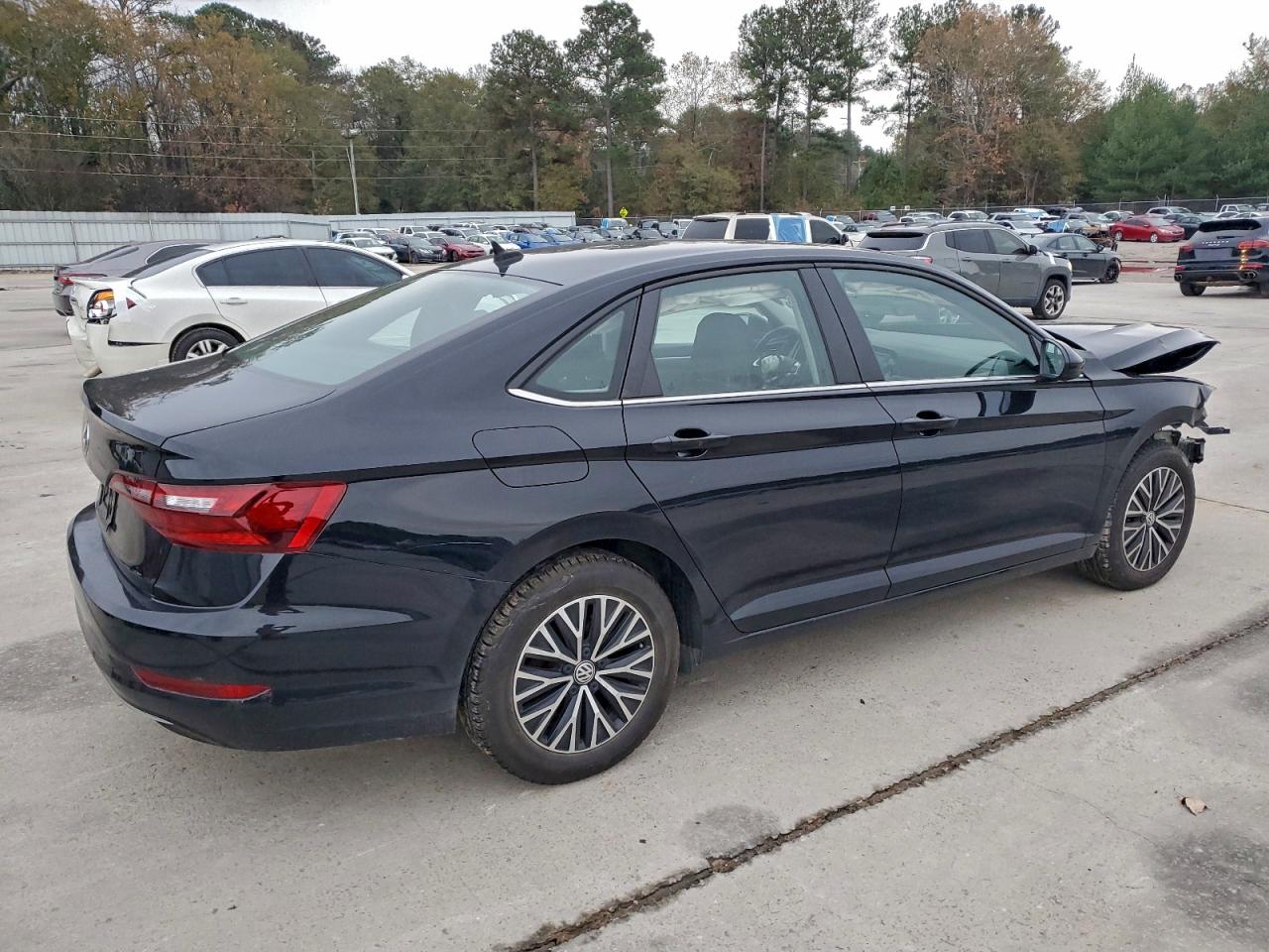 Volkswagen Jetta S Image 13