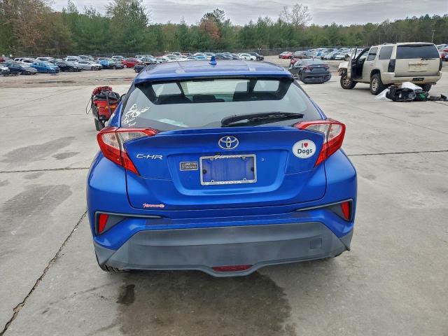 Toyota C-HR Xle Image 2