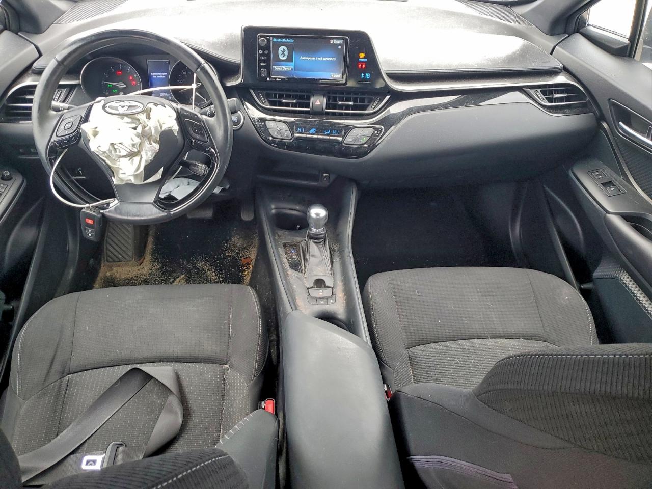 Toyota C-HR Xle Image 4