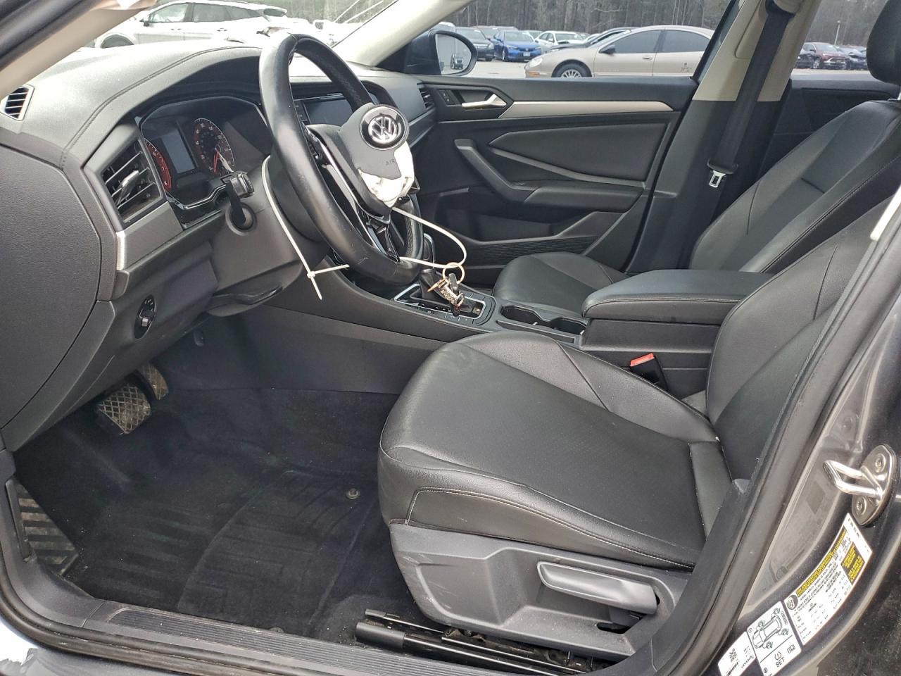 Volkswagen Jetta S Image 12