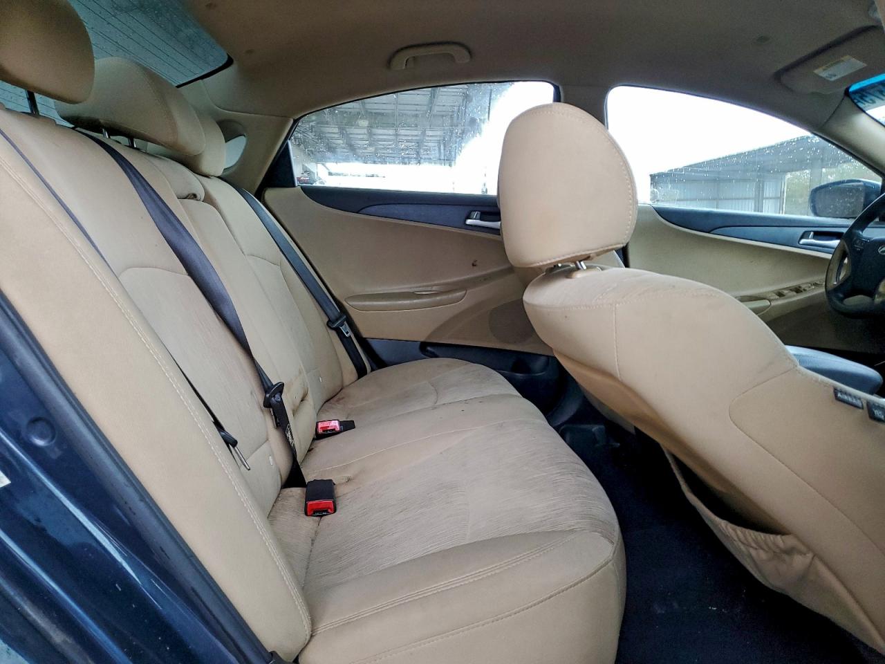 Hyundai SONATA Gls Image 6