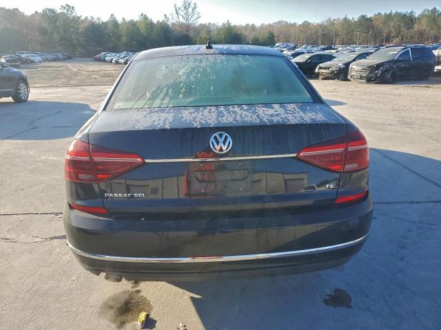 Volkswagen Passat Sel Premium Image 2