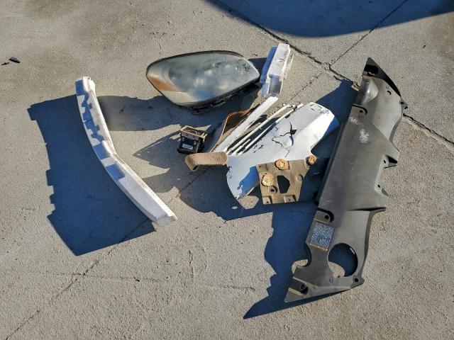 Buick Lucerne Cx Image 12