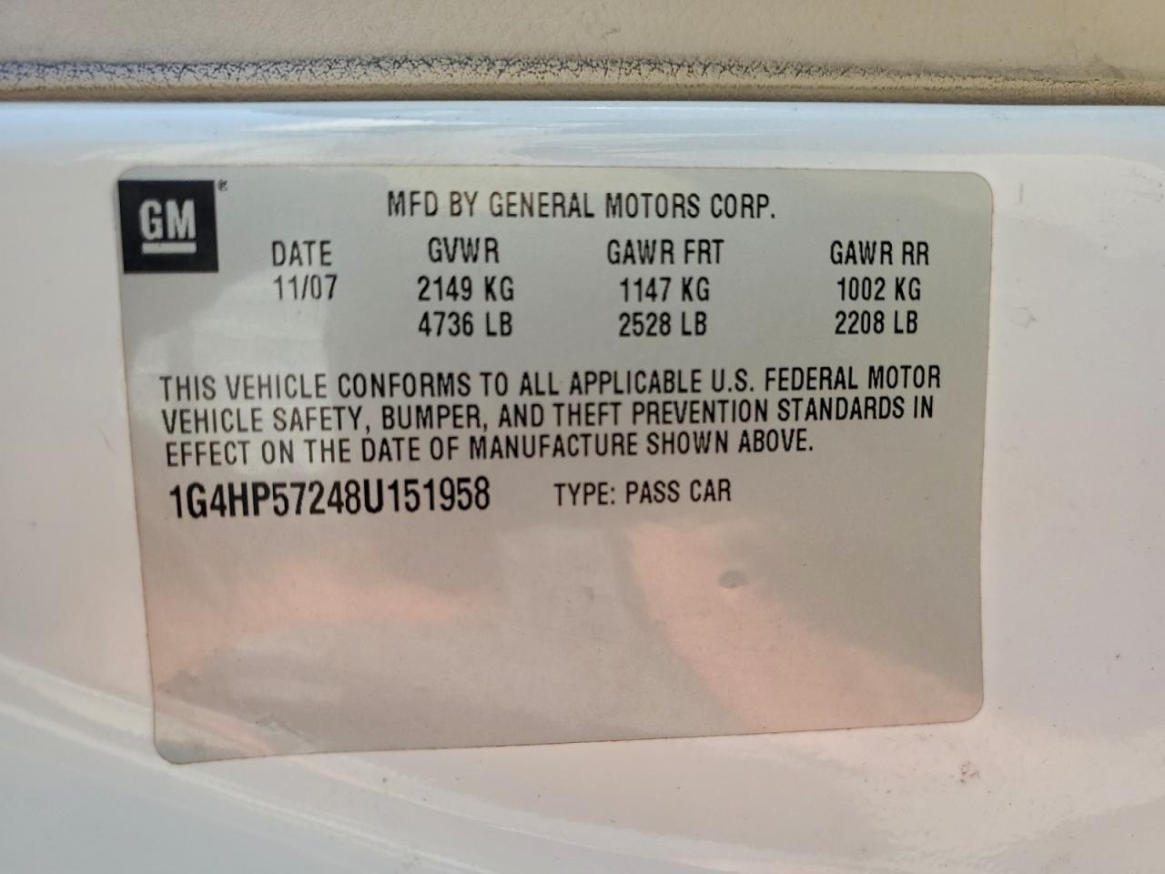 Buick Lucerne Cx Image 2