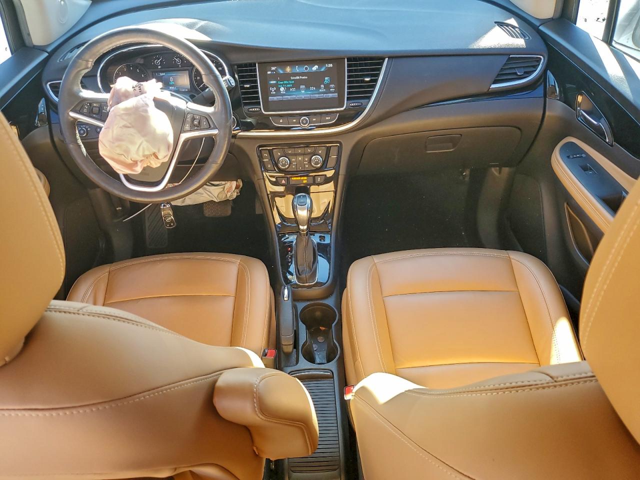 Buick Encore Essence Image 12