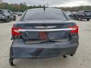 Chrysler 200 Limited Image 2