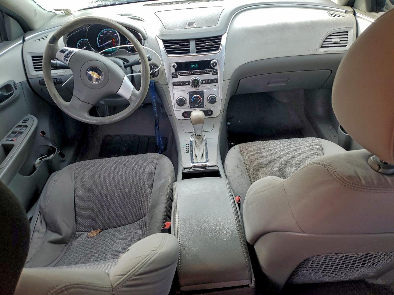 Chevrolet Malibu Ls Image 8