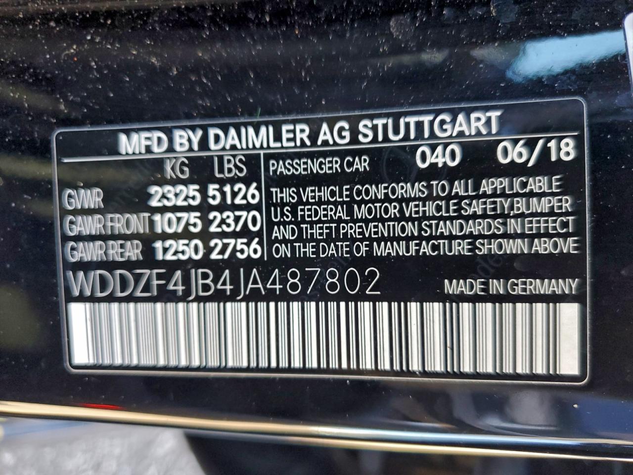 Mercedes-Benz E-Class 300 Image 12