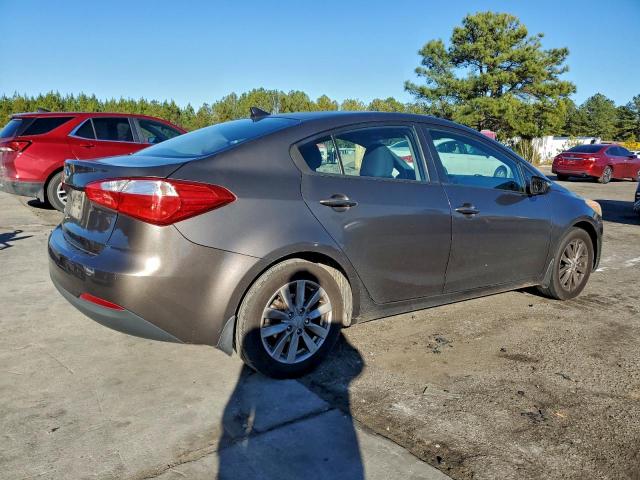 Kia Forte Lx Image 2