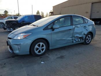  Salvage Toyota Prius