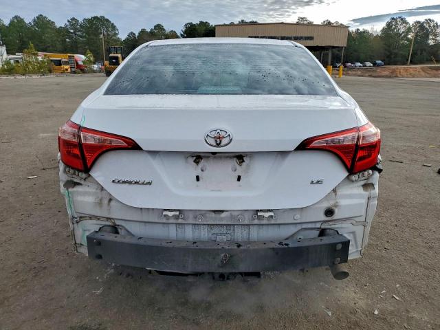 Toyota Corolla L Image 12