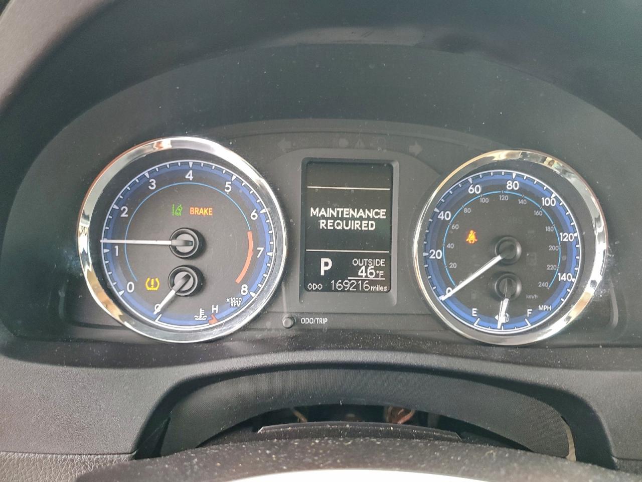 Toyota Corolla L Image 11