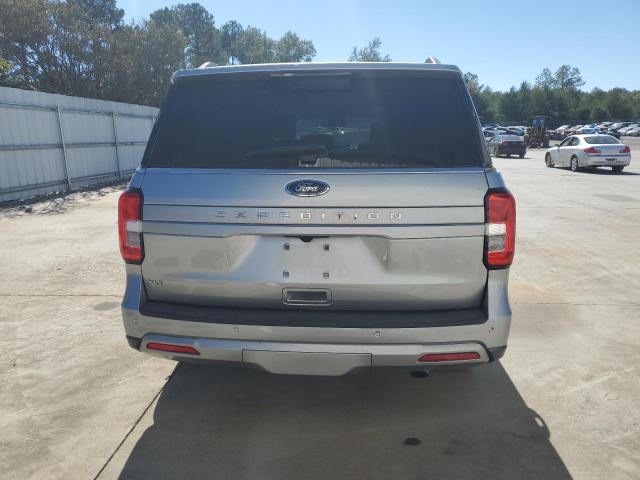 Ford Expedition Xlt Image 2
