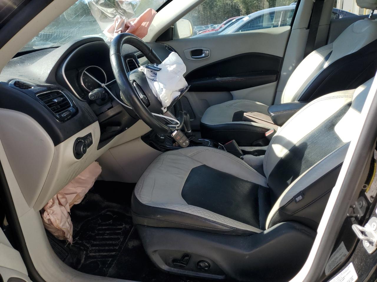 Jeep Compass Limited Image 3