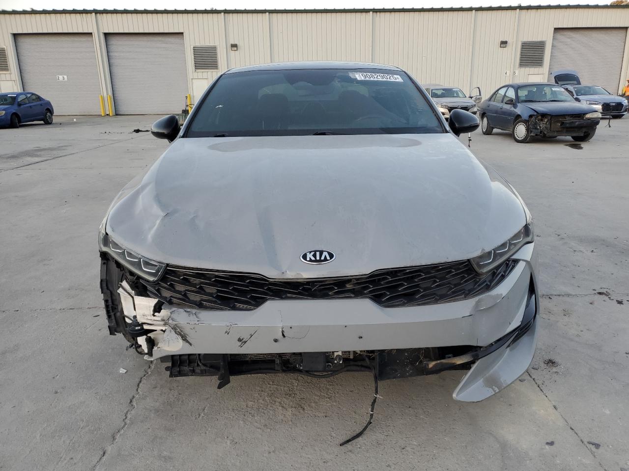 Kia K5 Gt Line Image 4