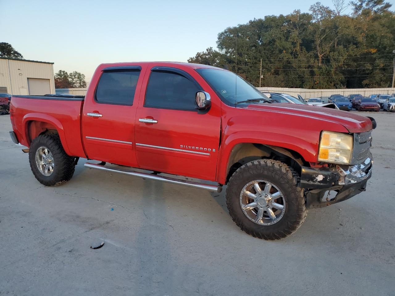 Chevrolet Silverado C1500 Lt Image 5