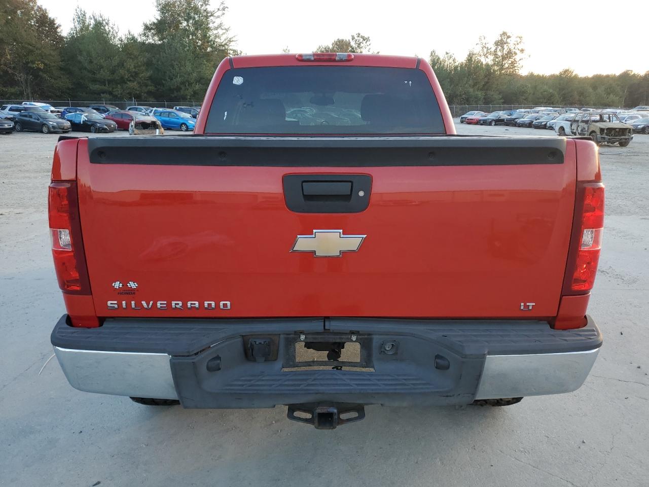 Chevrolet Silverado C1500 Lt Image 6